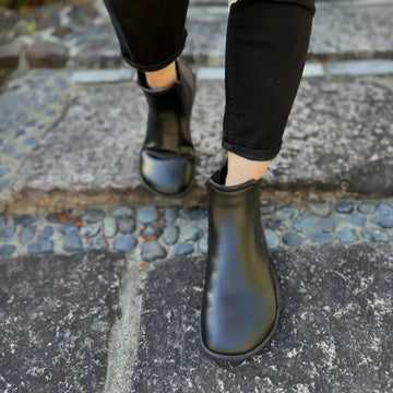 Zapato de cuero barefoot en uso urbano, guía MOKA México