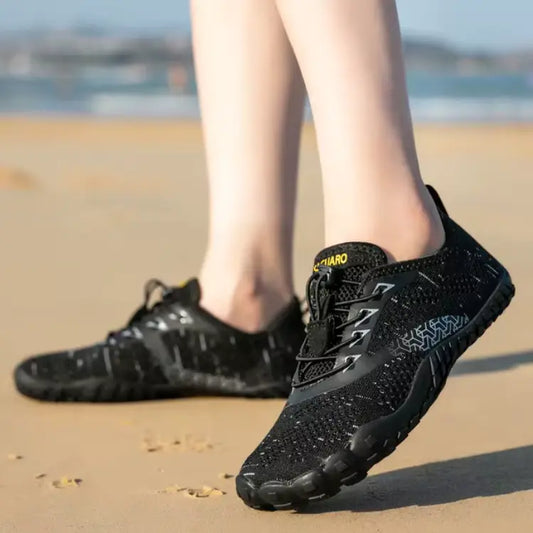 Zapatillas Running Mujer Barefoot Negras para Playa