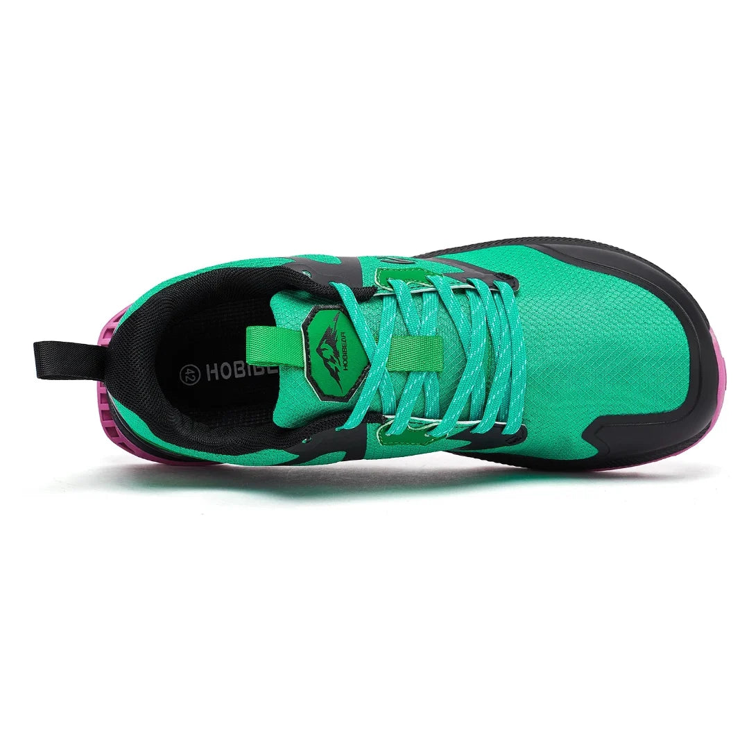 Vista superior de calzado barefoot unisex resaltando la puntera ancha para el libre movimiento de los dedos.