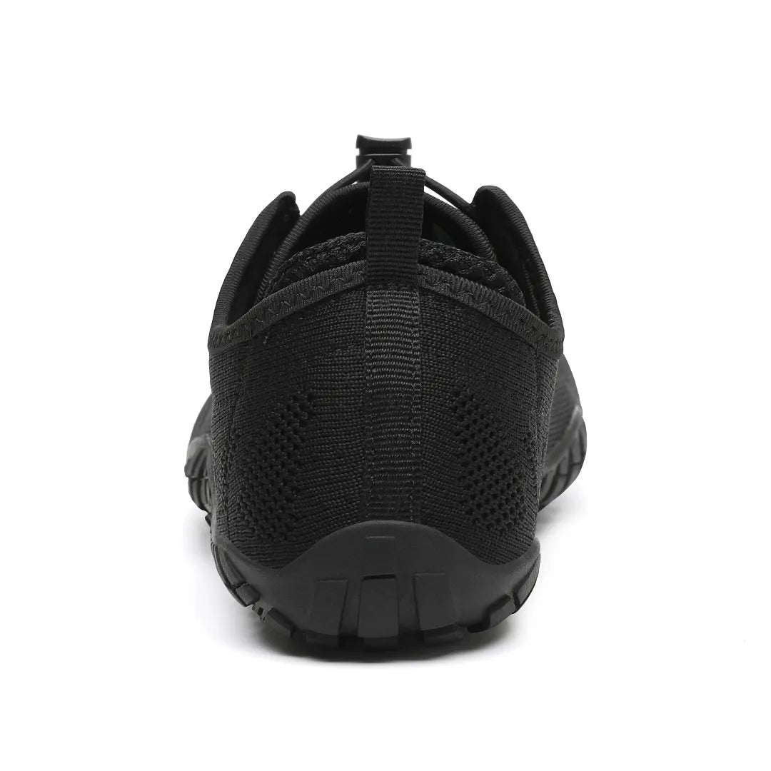 Zapatillas Smart I negras vista trasera mostrando talón firme.