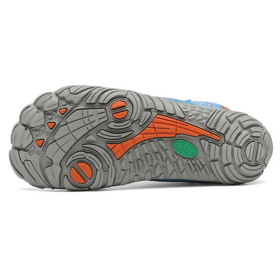 Suela de goma gris y naranja zero drop de zapatilla Saguaro infantil.