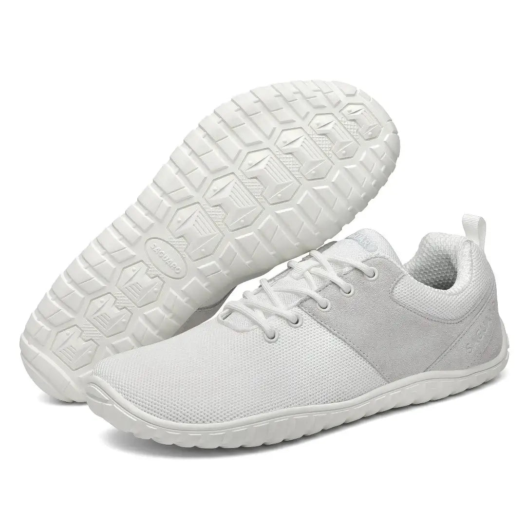 Par de Saguaro Wish I blancas en vista lateral para uso diario.