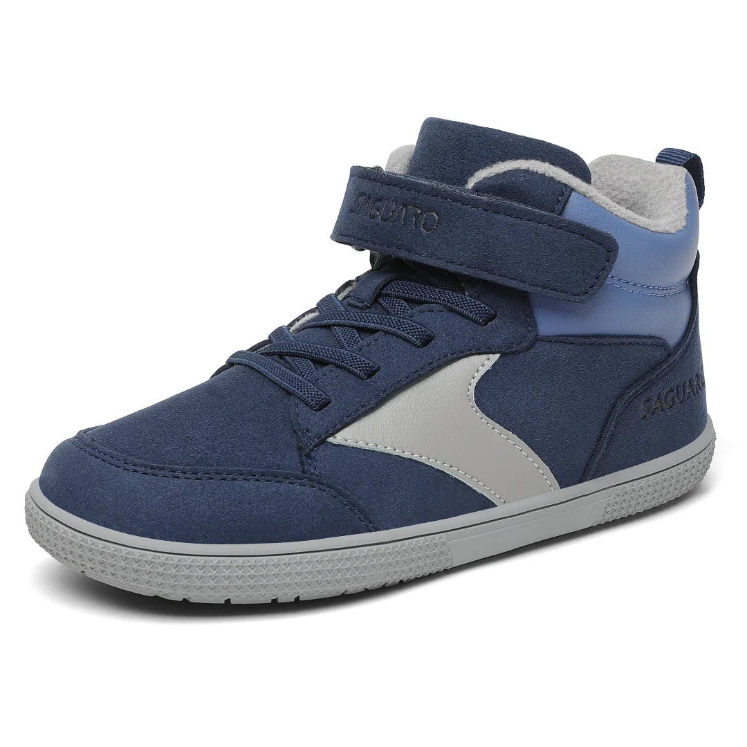 Zapatillas anchas para niño color azul, calzado respetuoso ultraligero.