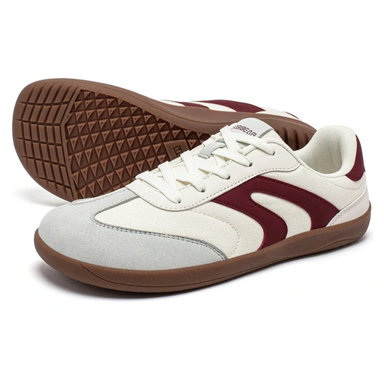 Zapatillas anchas urbanas con suela de caucho café flexible y antideslizante para ciudad.