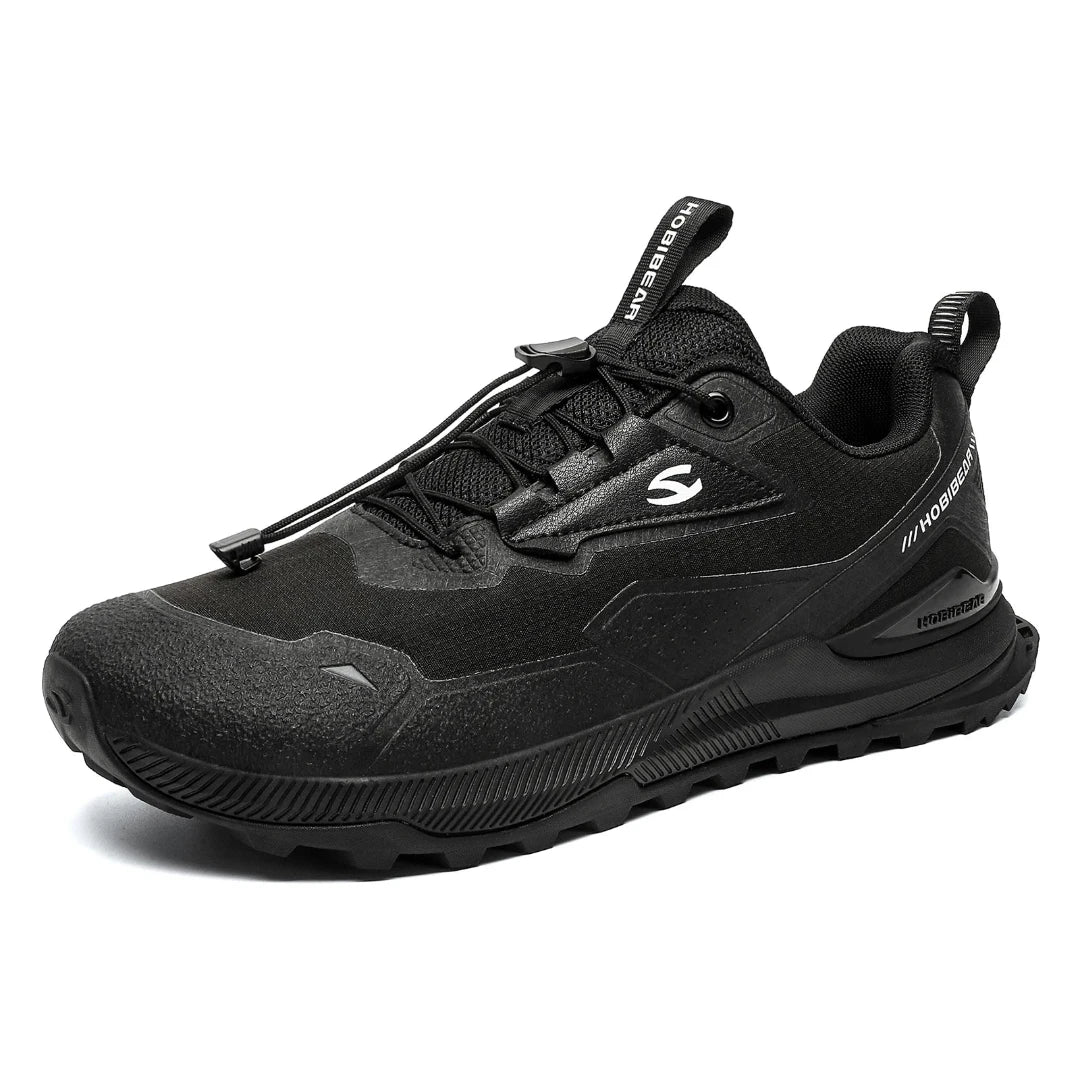 Zapatillas de transición outdoor Hobibear Stratus negras con diseño ergonómico y suela de tracción.