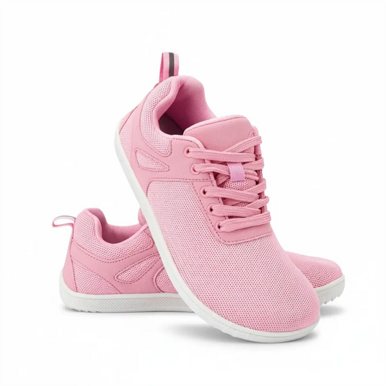 Par de zapatillas ZZfaber Comfy I rosa vista diagonal.